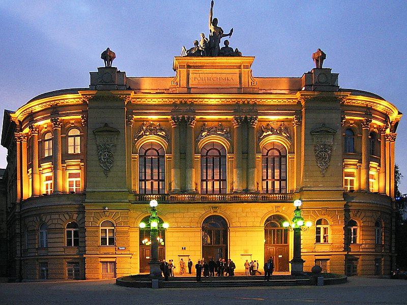 warsaw university of business photos